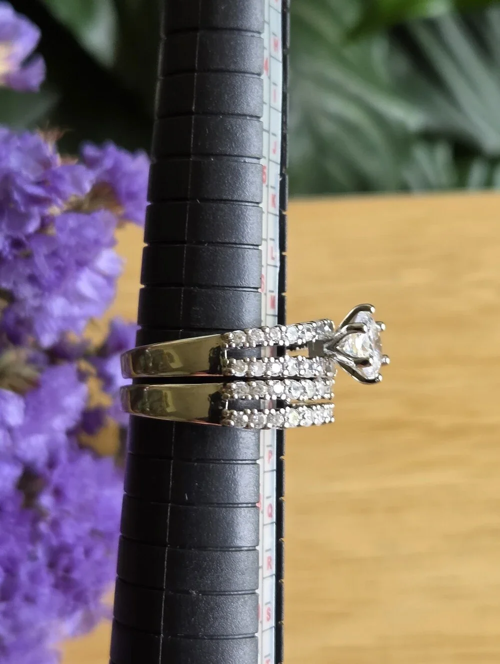 Rhinestone Wedding Ring Set. Size 6.5